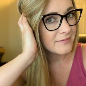 Meet your Posher, Allison